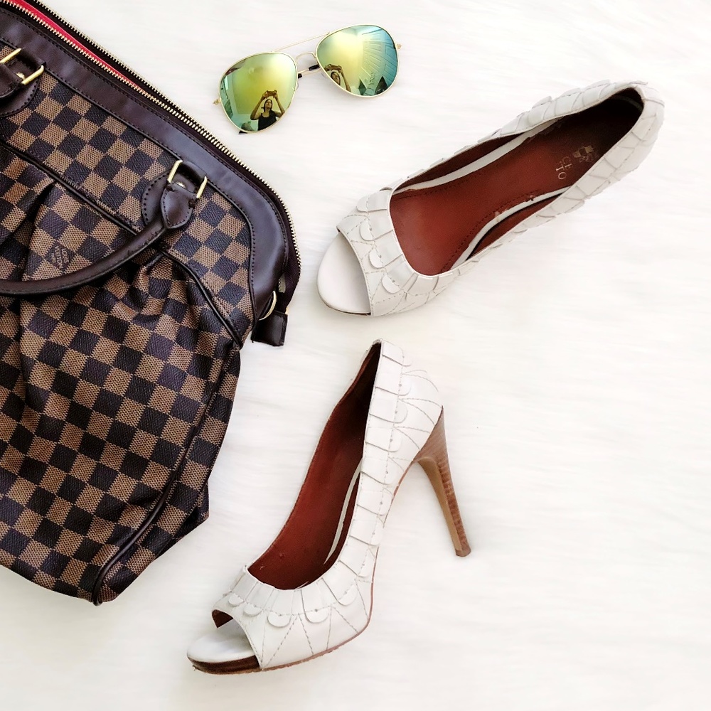 Vince Camuto 'Feliciti' White Peep Toe Pump Heels
